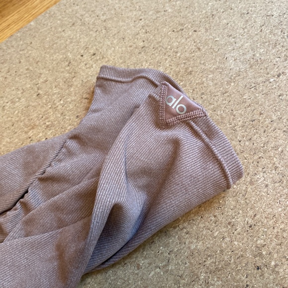 ALO Thigh-High Leg Warmers - Picture 5 of 7